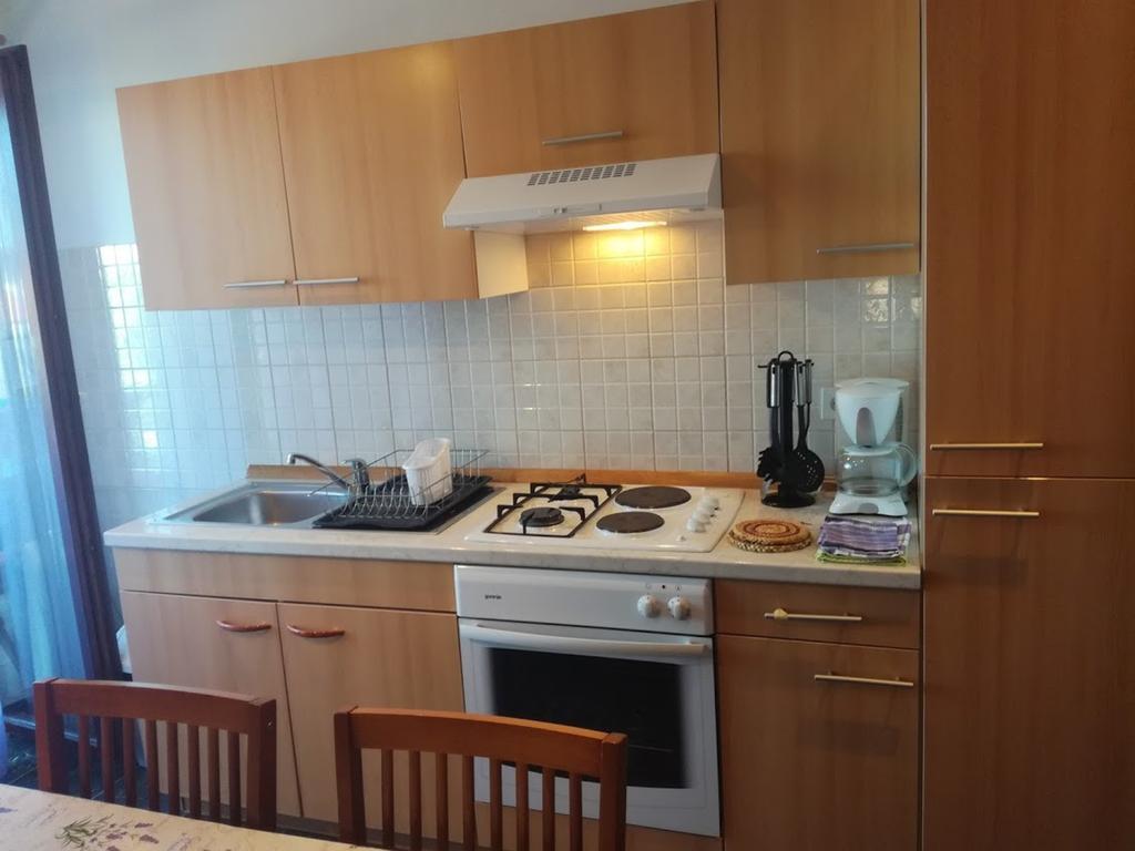 Apartments Tamara Sukošan エクステリア 写真